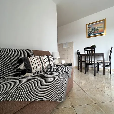 Bakovic Apartment